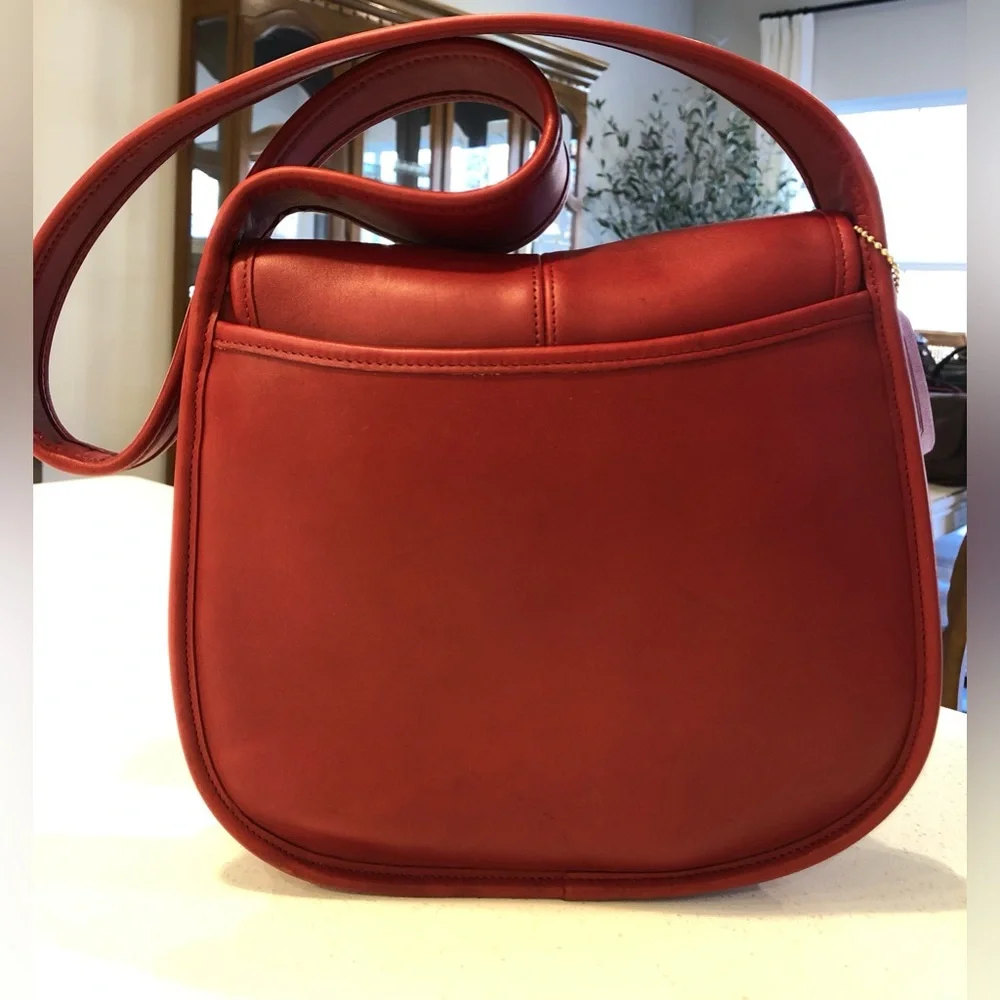 Vintage Coach Red Leather Ergo Small Flap #9034 with Hangtag in Great Condition - Picture 2 of 13